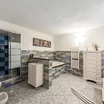 House Via Caffaro - Happy