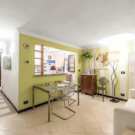 House Via Caffaro - Happy *